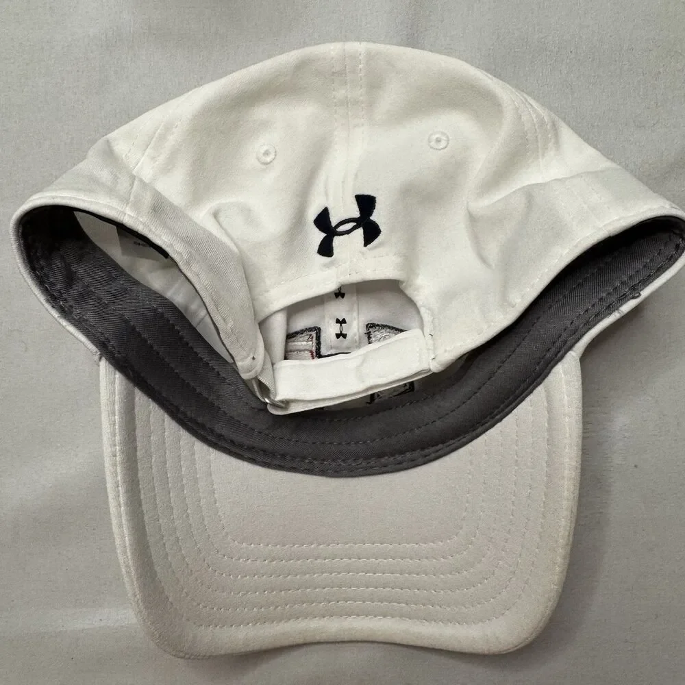 Under Armour Lakeside CC Golf One Size White Adjustable Cap USA Flag Logo